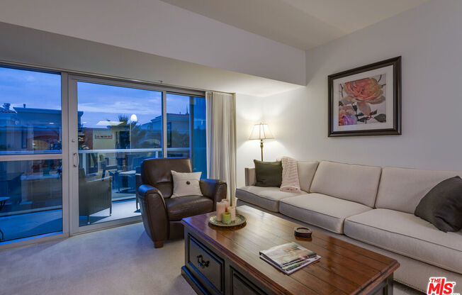 1 bed, 1 bath, 891 sqft, $3,850, Unit 306
