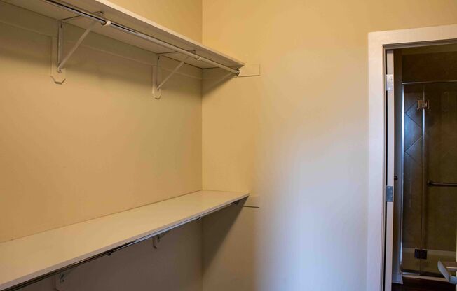 1 bed, 1 bath, 1,039 sqft, $2,525, Unit 307