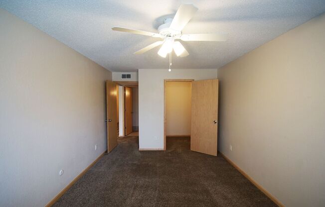 1 bed, 1 bath, 780 sqft, $1,374, Unit 222