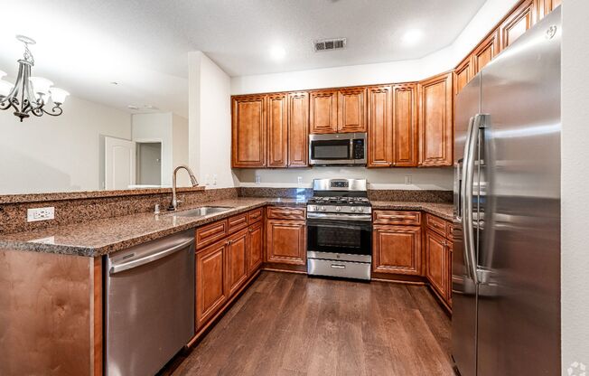 Santa Barbara Luxury Apartment Homes