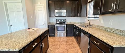 7769 BERRENDA DR