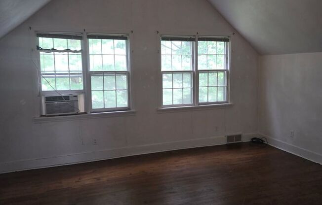 614-618 Field Club Rd.