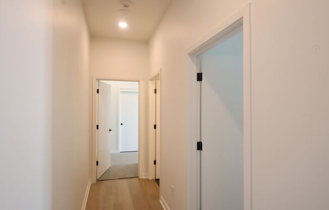 2 beds, 2 baths, 1,219 sqft, $2,950, Unit 911