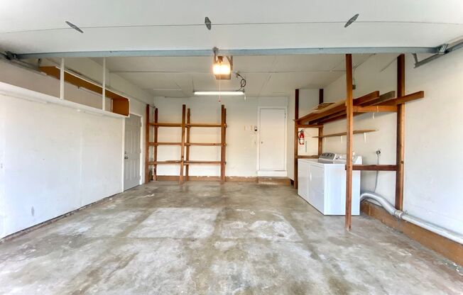 3 beds, 1 bath, $3,300