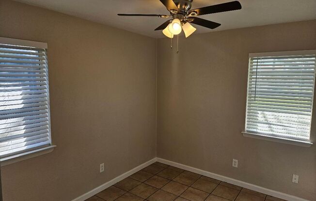 Updated Entertainment District Casa