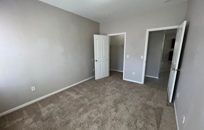 2 beds, 2 baths, $1,050