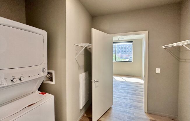 1 bed, 1 bath, 779 sqft, $1,430, Unit HW-509