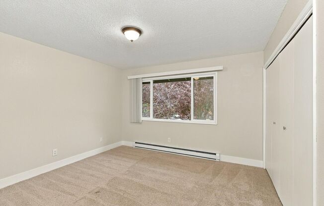 2 beds, 1.5 baths, 900 sqft, $1,645, Unit 6515