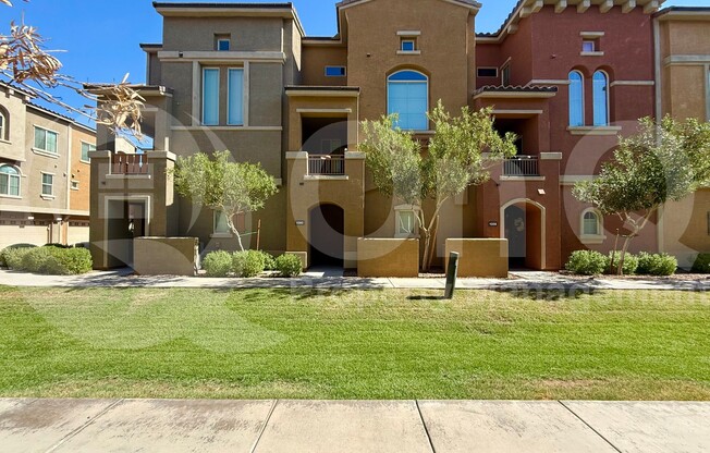 2 beds, 3 baths, 1,138 sqft, $1,899, Unit 1060