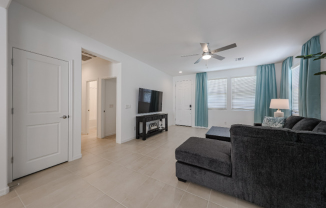 3771 N 99 DR
