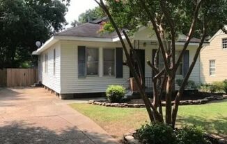 2BD/1BA Home located near the University of Memphis