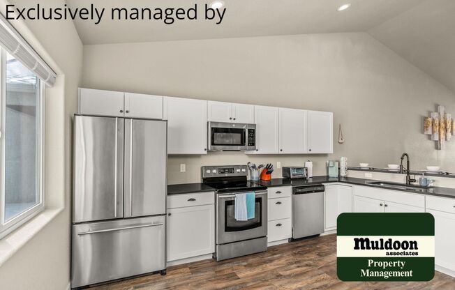 Available now! Virtually New Ranch Style Home in Pueblo West!