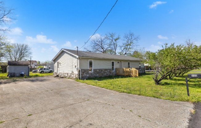 600 LINCLON DR