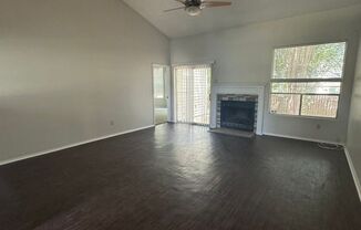 Updated 3 bed 2 bath Home in Wells Branch!