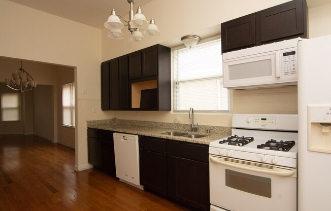 2814 MAPLEWOOD