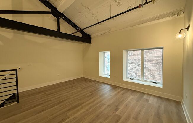 1 bed, 1.5 baths, 689 sqft, $3,375, Unit 208