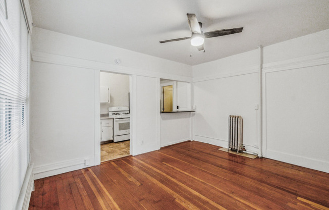 1 bed, 1 bath, 580 sqft, $1,250, Unit 102