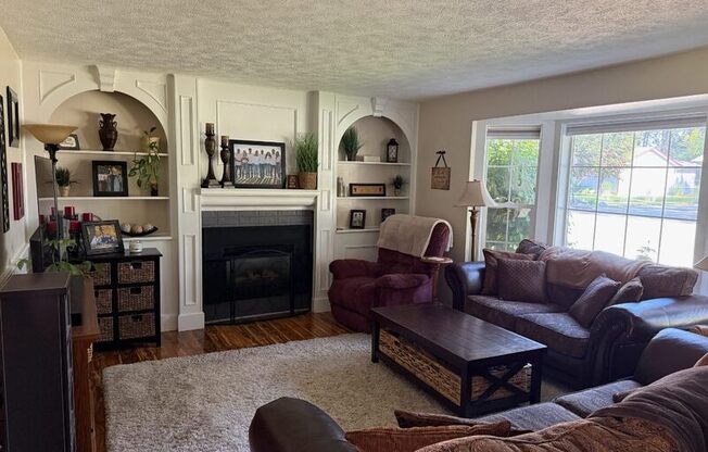 11321 E 31 AVE