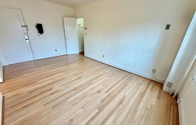 T0108 - Laurelview Apartments