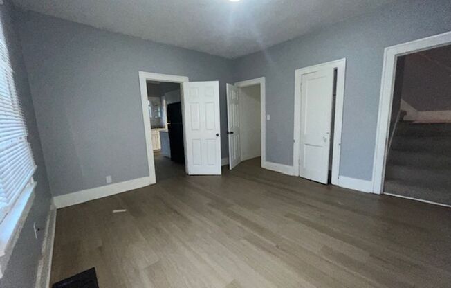 3 beds, 1 bath, $1,300