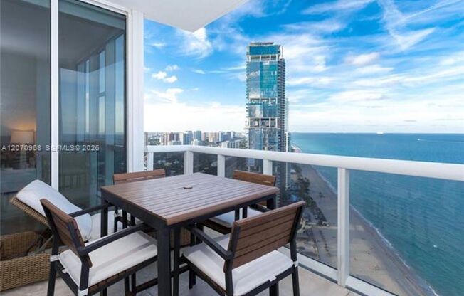 18201 Collins Ave cu-4208, Sunny Isles Beach, FL 33160