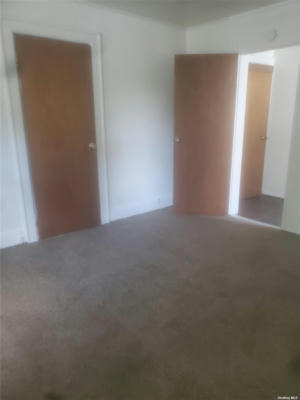 3 beds, 1 bath, $2,500