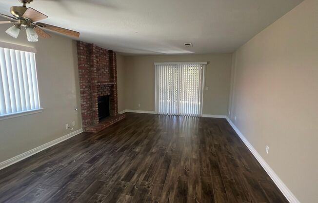 (APPLICATION PENDING) Beautiful East Lancaster Planned Unit Development (PUD) in a cul-de-sac