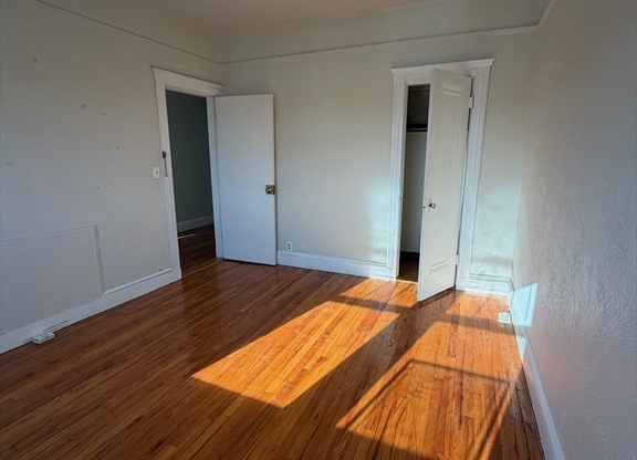 1691 Commonwealth Ave