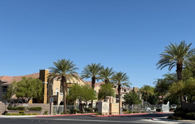 Upscale Three Bedroom Condo on the Westside