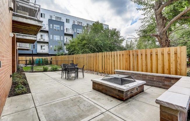 1 bed, 1 bath, 592 sqft, $1,625, Unit 418