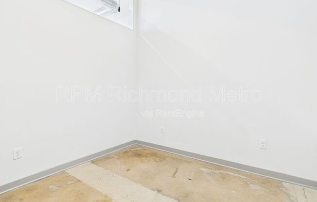 2 beds, 2 baths, 900 sqft, $1,573, Unit 120