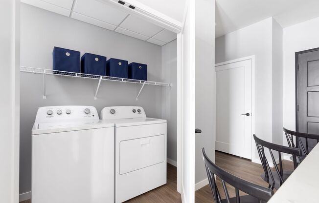 2 beds, 2 baths, 1,010 sqft, $1,675, Unit 419