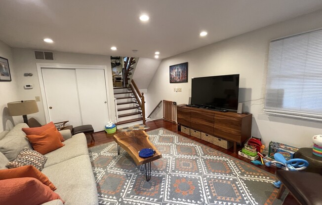 119 Beaconsfield Rd.