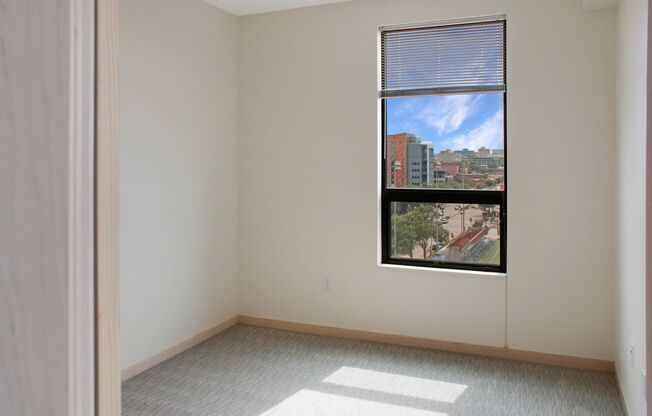 2 beds, 2 baths, 1,080 sqft, $2,895, Unit 0403