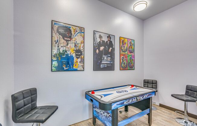 Studio, 1 bath, 300 sqft, $745