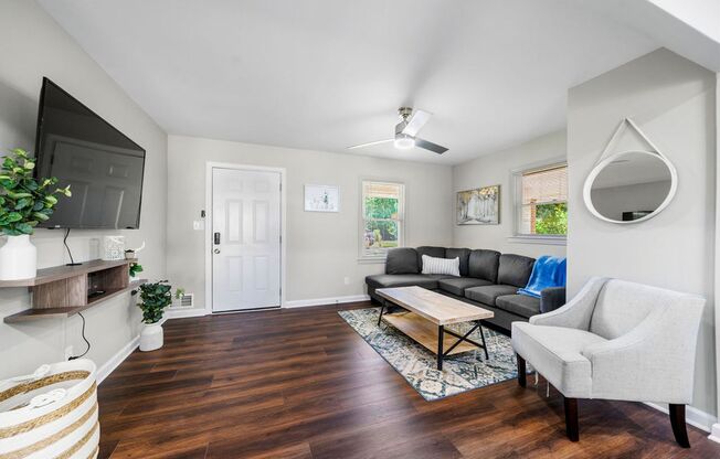 Cozy Retreat at 6030 Wedgewood Dr, Mableton, GA!!