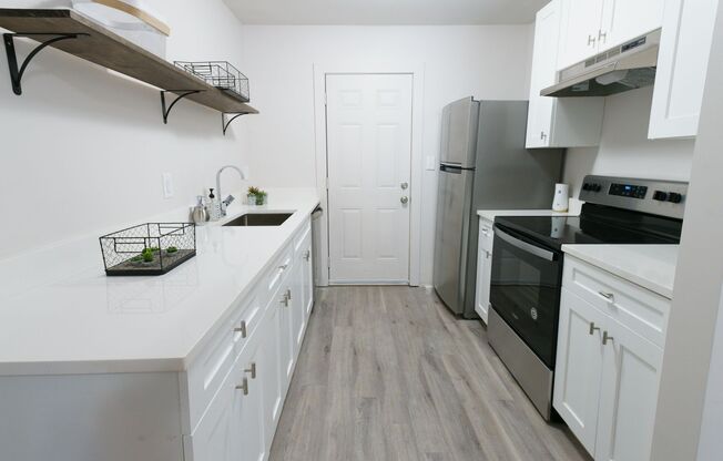 1 bed, 1 bath, 750 sqft, $1,099, Unit 29