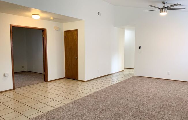 Charming 3 Bedroom 2 Bath Home in the Pocket Area