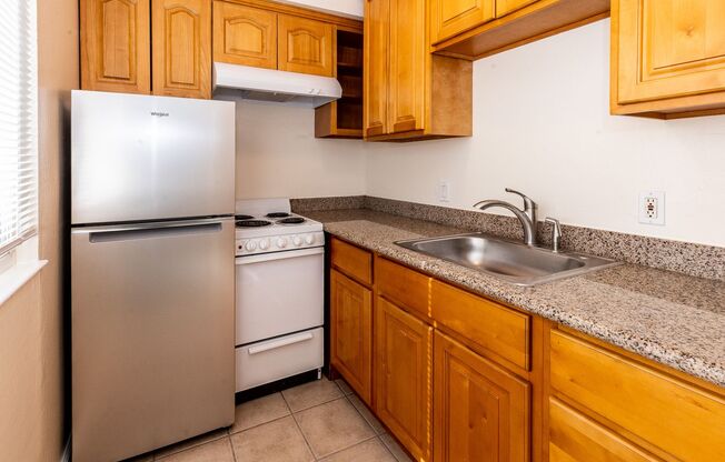 Studio, 1 bath, $1,750, Unit 590 #7