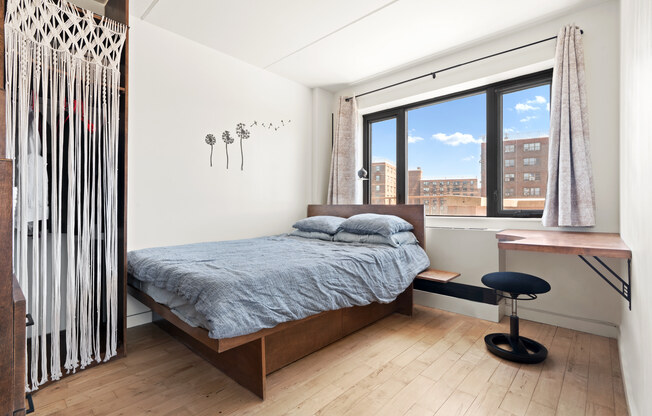 1 bed, 1 bath, 557 sqft, $3,850, Unit 9D