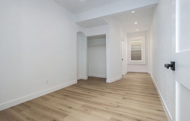 3 beds, 3.5 baths, $4,500, Unit 500 Central Ave - LU