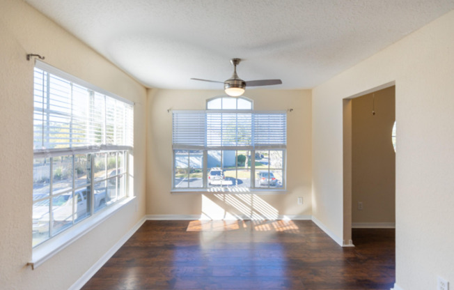 2 beds, 2 baths, $1,550