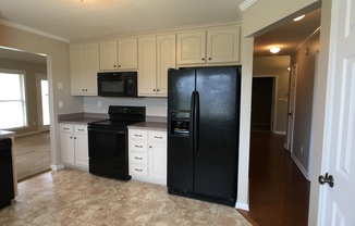 3 beds, 2 baths, $1,800