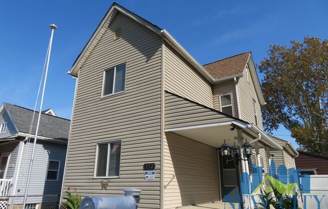 Refreshed Two Bedroom in Franklinton with Ample Parking!