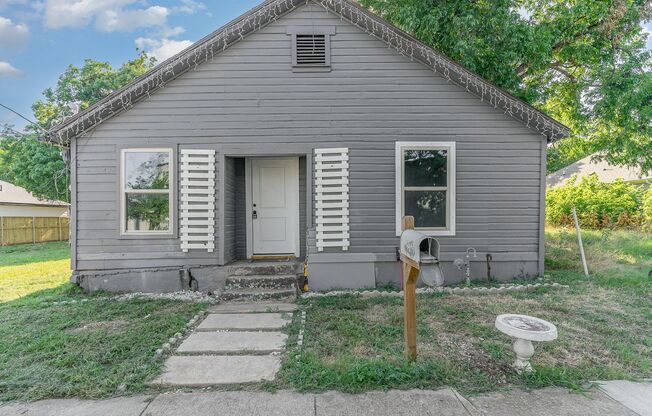 Spacious 4-Bedroom Home with Modern Finishes – Owenwood, Dallas