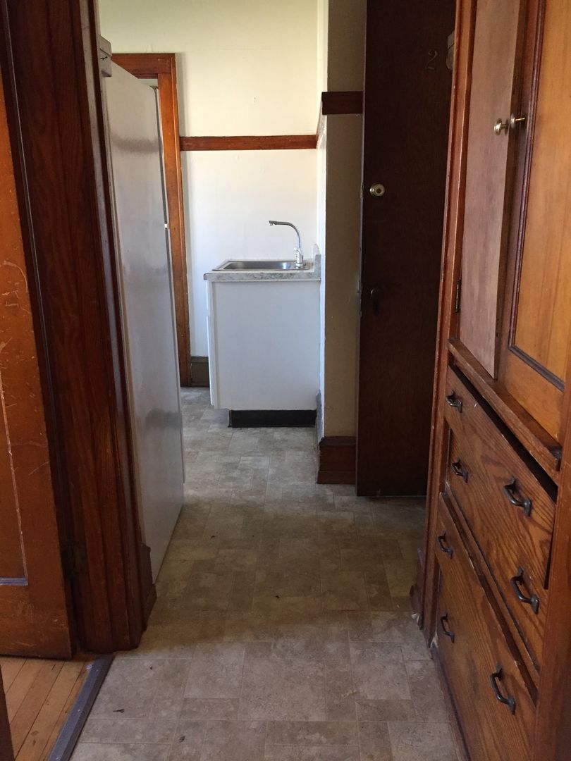 816 W. Greenfield Ave.