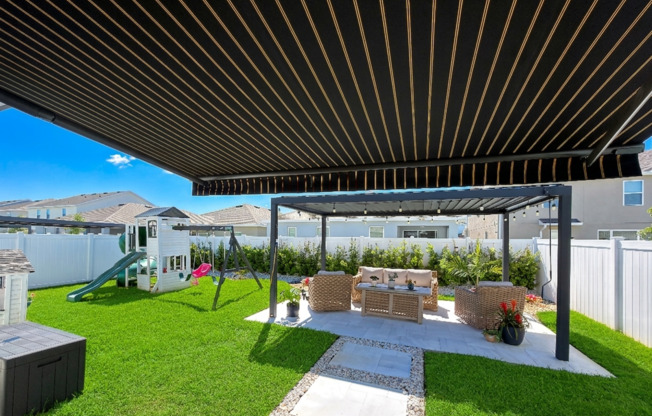 Modern Elegance & Outdoor Oasis in Turtle Creek