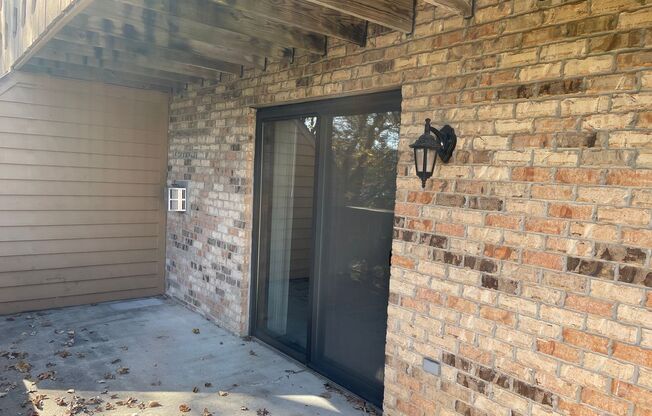 2 beds, 2 baths, 1,400 sqft, $1,650, Unit 6855-103