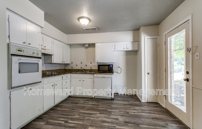 1412 MORRISON PL