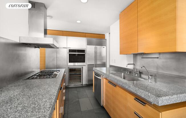 3 beds, 3 baths, $13,000, Unit 2303